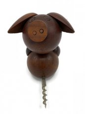 Wooden pig 593d203